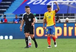 James brilha, Colômbia bate Argentina e cola na liderança das Eliminatórias