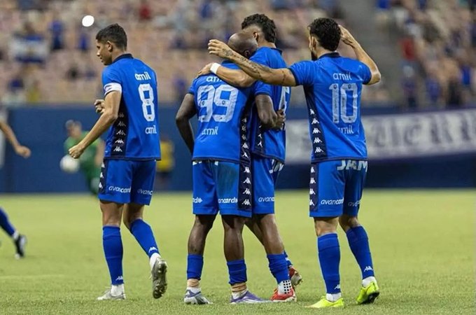 Nacional-AM vence o CSA por 3 a 1 e abre vantagem no playoff da Série D