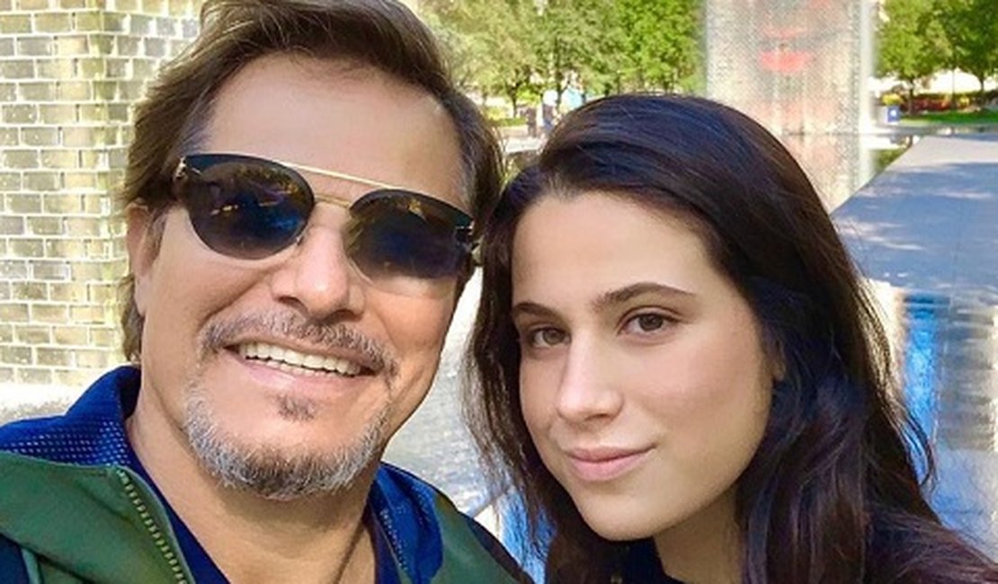 Orgulhoso, Edson Celulari se emociona com conquista da filha Sophia Raia: ''Nada vem de graça''