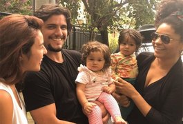 Explosão de fofura! Madalena e Yolanda se encontram pela primeira vez