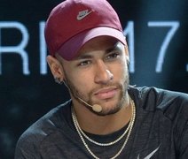 Modelo que acusa Neymar de estupro já teria se envolvido com outros famosos, diz site