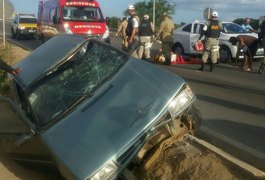 Motorista embriagado provoca acidente entre três veículos na AL-220, em Arapiraca