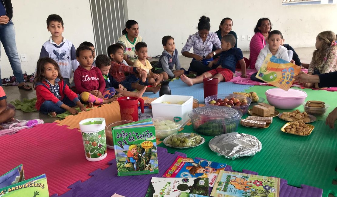 CMEI Luciene Jerônimo promove piquenique para comemorar o dia dos avós e o Projeto Família