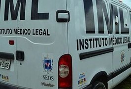 Funcionário da Prefeitura de Piranhas morre após motocicleta colidir com estaca de cimento