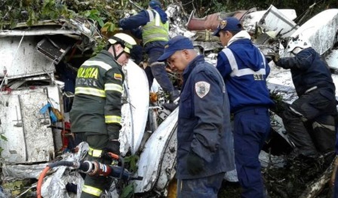 Todos os 71 mortos na queda do avião da Chapecoense são identificados