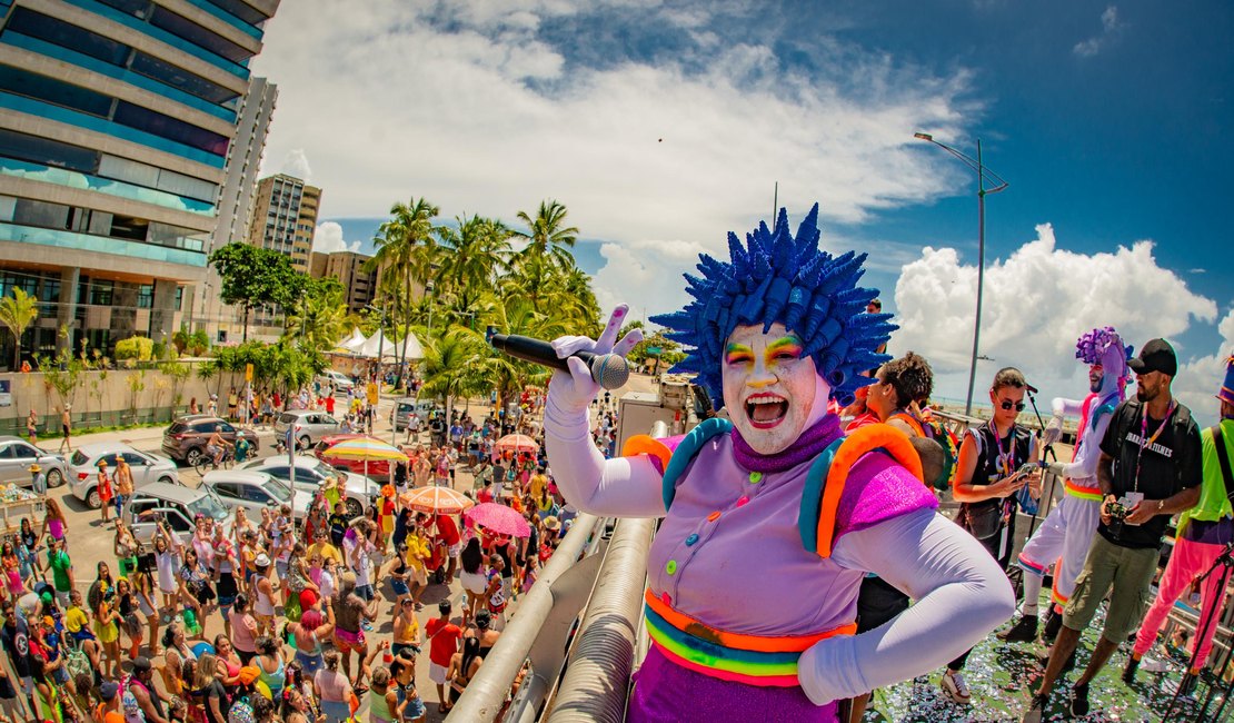 Prévias carnavalescas movimentam Maceió com blocos, frevo e tradição; veja a programação