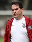 Corinthians demite o executivo de futebol do clube, Marcelo Paz