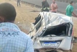 Capotamento de carro deixa motorista ferido em Girau do Ponciano