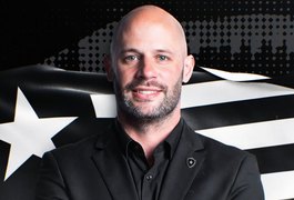 Botafogo oficializa contratação do técnico português Franclim Carvalho