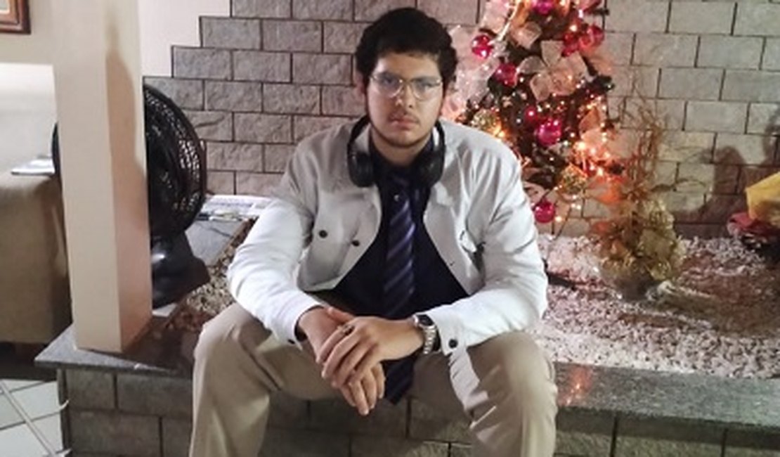 Adolescente de 16 anos sai de casa e desaparece em Palmeira dos Índios