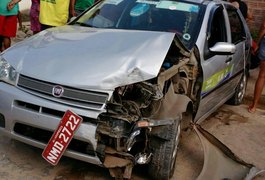 Motorista perde o controle e táxi atinge e mata idoso no bairro Canafístula