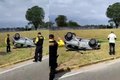 Motorista fica ferida após carro capotar próximo ao Aeroporto Zumbi dos Palmares