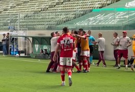 CRB vira contra o América Mineiro e vence a primeira na Série B