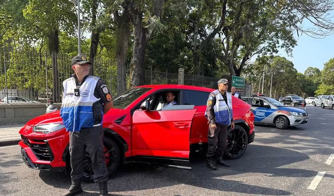 Polícia recupera carro de R$ 4 milhões do rapper Xamã roubado na Zona Norte do Rio