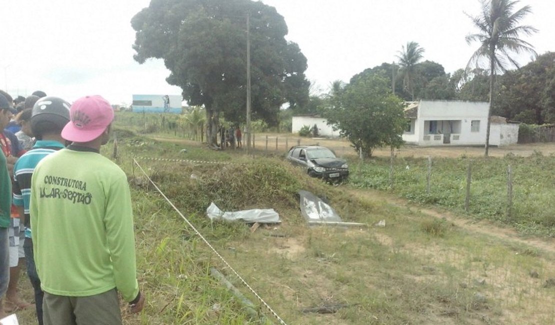 Mulher morre e dois ficam feridos em acidente na AL 220 no bairro Brasiliana em Arapiraca