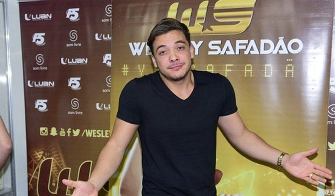 Após polêmica por causa de pensão, empresa tira campanha de Dia dos Pais com Safadão do ar