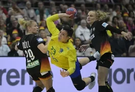 Brasil perde da Alemanha e se despede do Mundial de handebol feminino