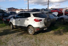 Polícia prende dois suspeitos com arma de fogo no bairro Brasília, em Arapiraca