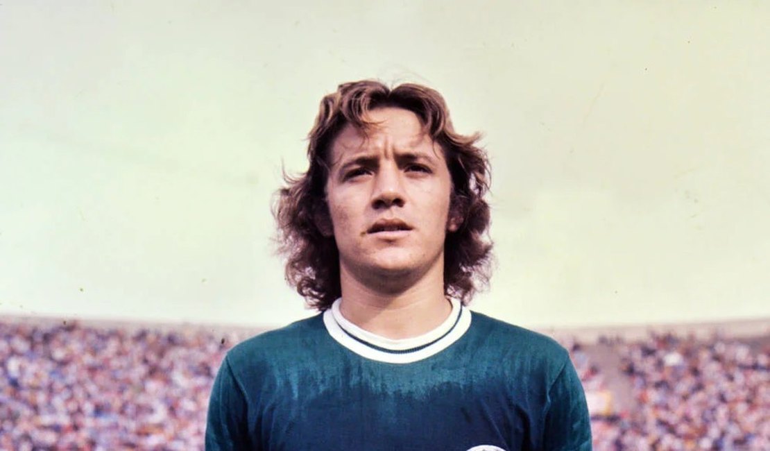 Morre Leivinha, ídolo do Palmeiras, aos 76 anos