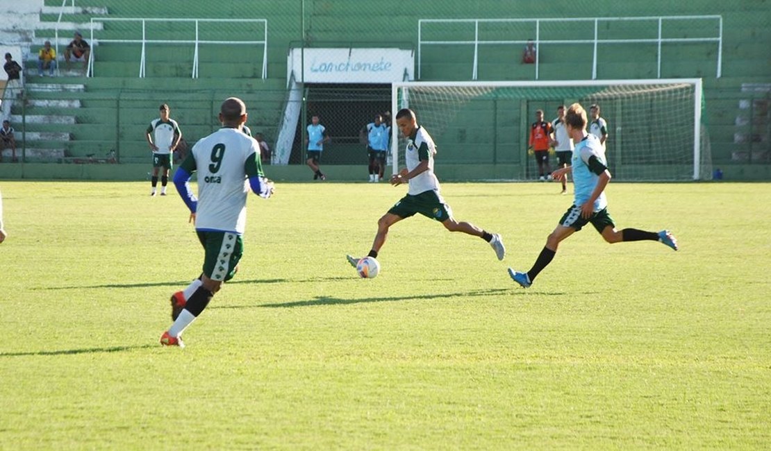 Coruripe finalizou os trabalhos nesta terça-feira no Gerson Amaral para enfrentar o CSA