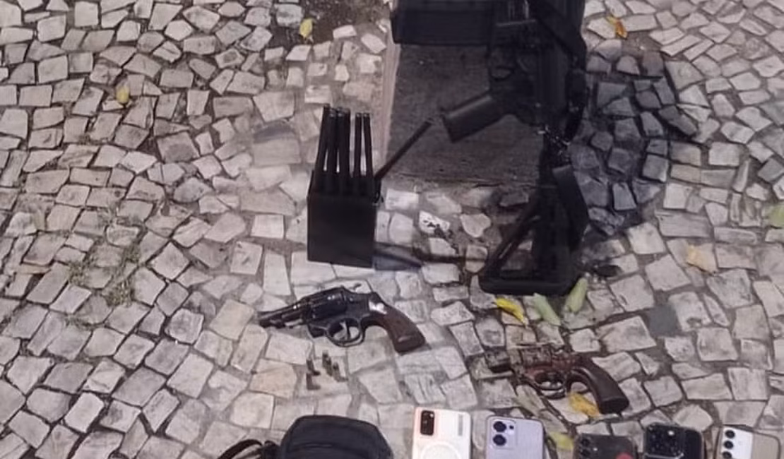 Perseguição policial de 15 km termina com um morto e cinco presos