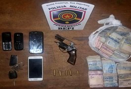 PM de AL e PE prende quadrilha após assalto a Atacadão