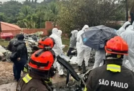 Bombeiros concluem resgate das vítimas do acidente de avião que saiu do Paraná para São Paulo