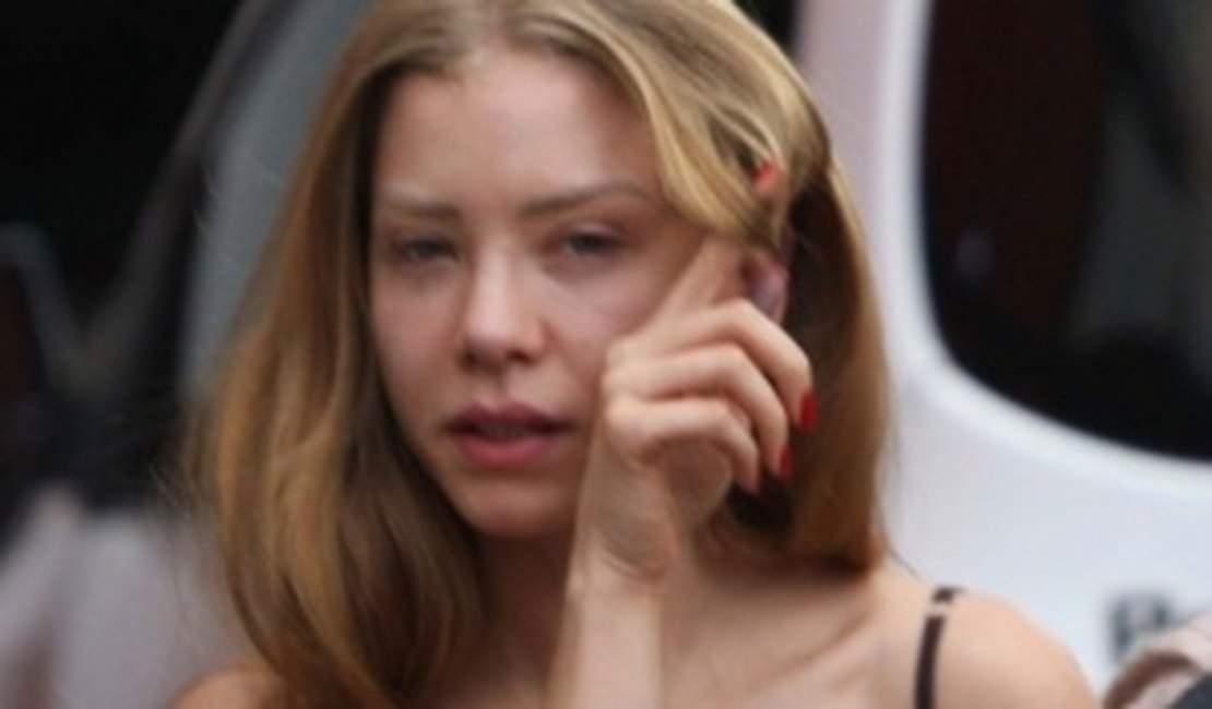 Advogado de Najila quer colocá-la cara a cara com Neymar