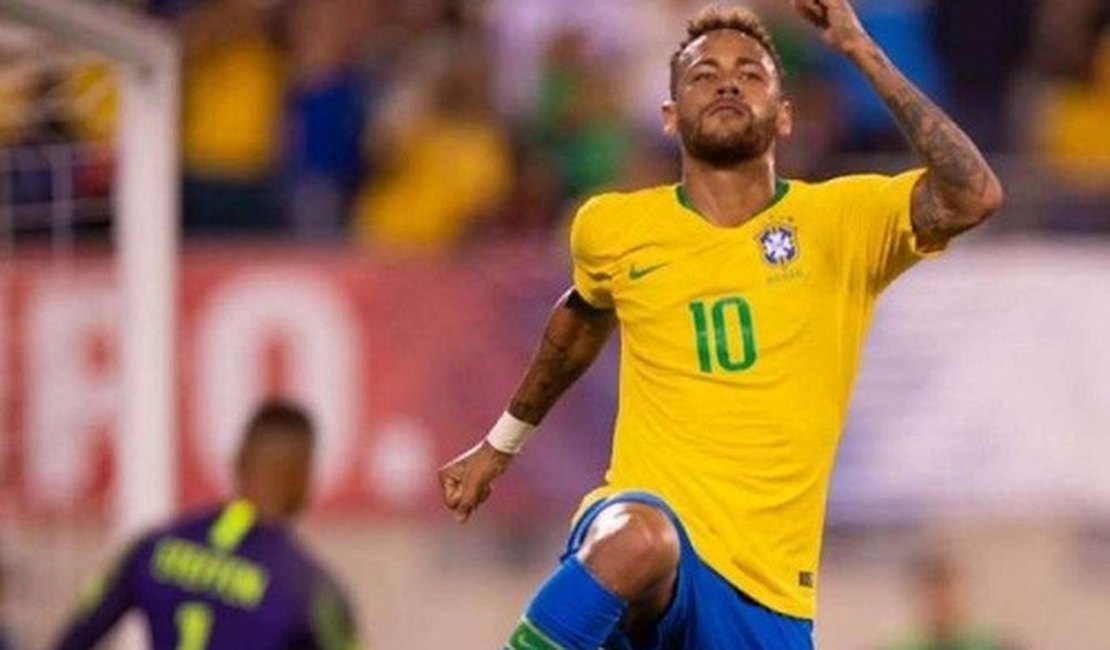 Neymar iguala número de partidas oficiais de Pelé pela Seleção