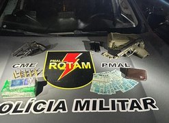 Polícia Militar apreende duas armas de fogo e meio quilo de maconha após denúncia no Jacintinho