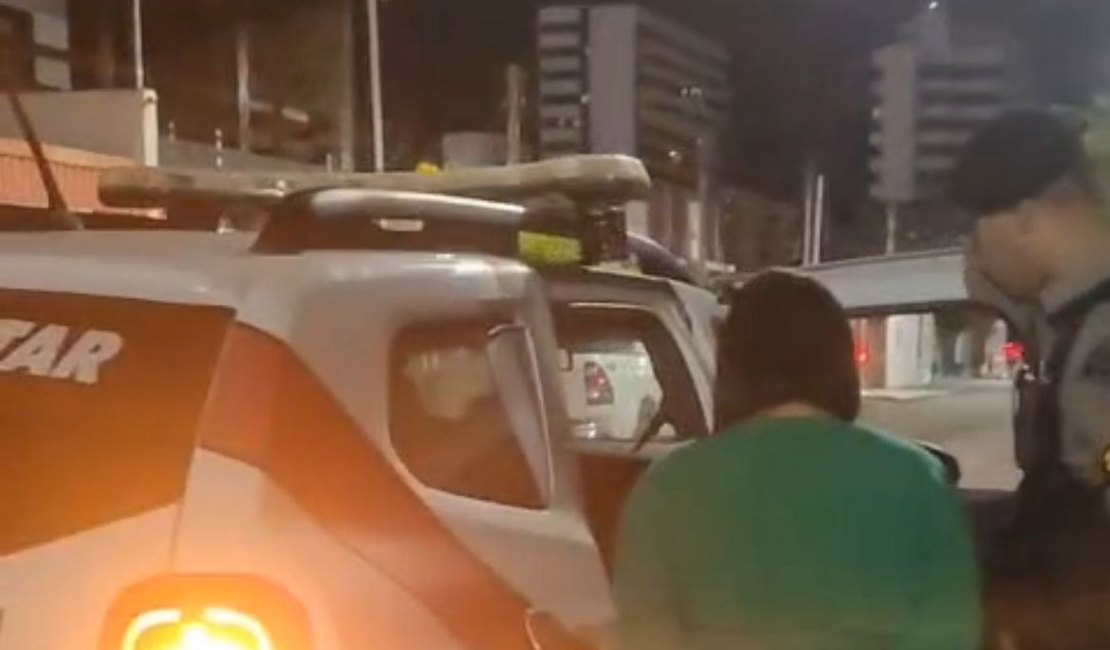 Mulher acusada de comandar rede de estelionatos em vários estados do Nordeste é presa em Maceió