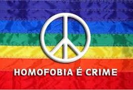 Comissão Nacional da Verdade vai propor criminalização da homofobia