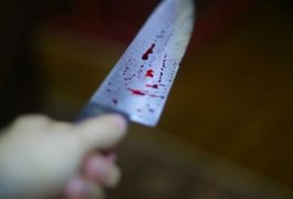 Mulher é suspeita de esfaquear marido em Maceió