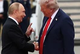 Trump e Putin encerram reunião sem acordo, mas com diálogo 'produtivo'