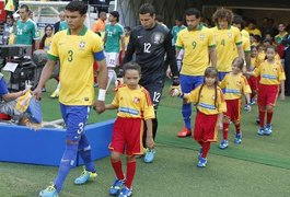 Hino Nacional Brasileiro une jogadores e torcida na mesma emoção