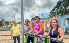 Prefeitura de Penedo inaugura academias ao ar livre em praças revitalizadas