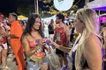 Sesau oferece apoio psicológico e acolhimento para foliões no Jaraguá Folia
