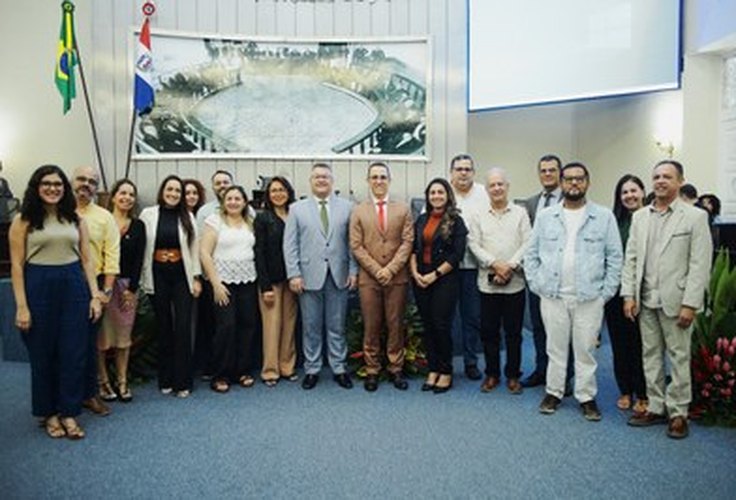 Professores da Ufal recebem homenagem da Assembleia Legislativa