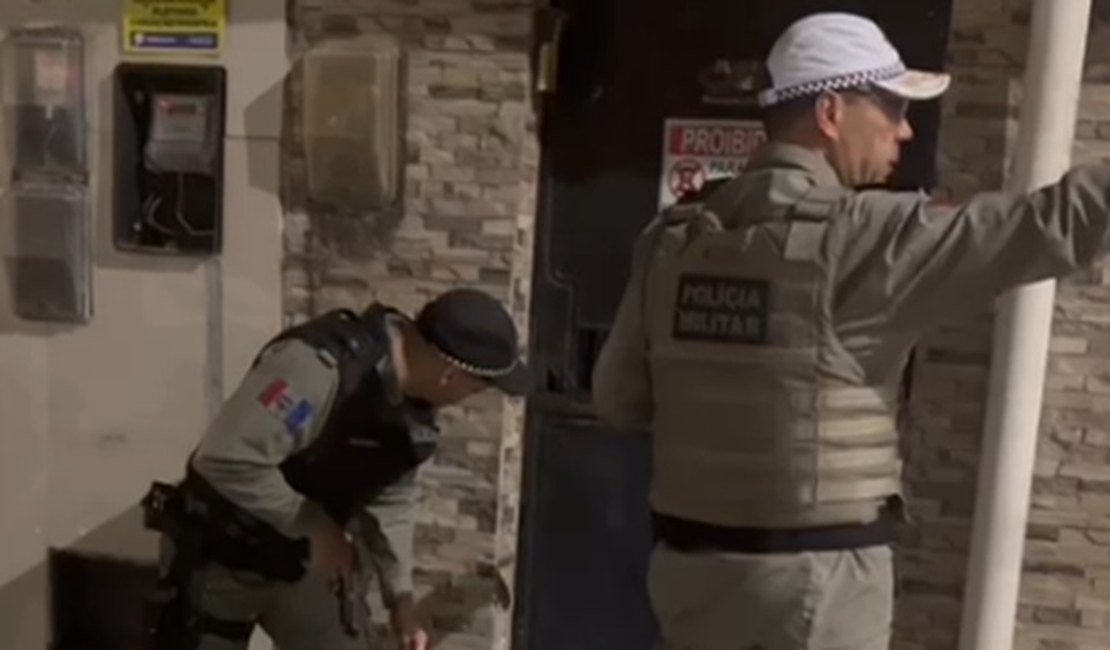 Operação é realizada em bairros de Maceió para capturar homem com extensa ficha criminal