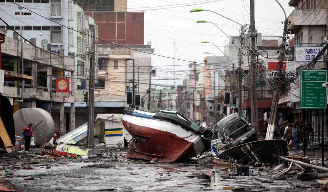 Sobe para 13 o número de mortos no terremoto no Chile