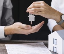 Creci/AL autua falso corretor que estava vendendo lotes em Taquarana