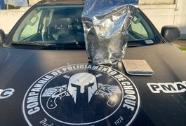 Companhia de Choque prende homem com maconha e balança de precisão em Maceió