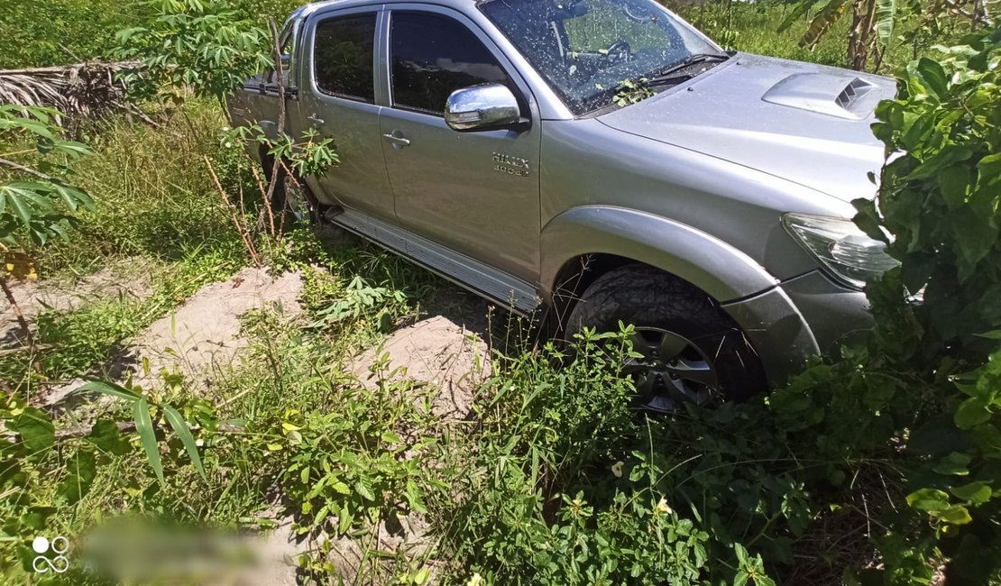 Motorista morre após sofrer mau súbito, perder controle de veículo e capotar, no interior alagoano