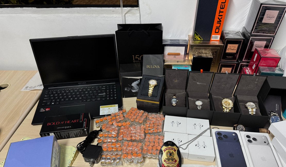 Polícia Federal prende homem por contrabando e apreende perfumes, eletrônicos e medicamentos proibidos em Alagoas