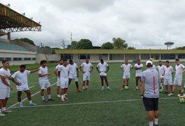 Rio Branco-AC realiza treino no estádio da UFAL, em Maceió visando confronto contra o ASA pela Série D