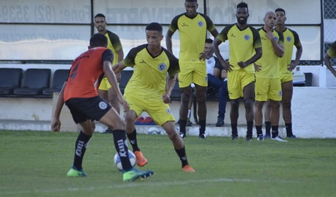 Treinos técnicos e físicos preparam o ASA para enfrentar o Vitória (PE)