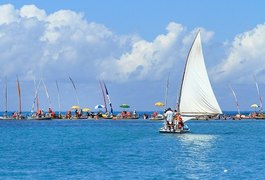 Alagoas deve receber 500 mil turistas entre janeiro e fevereiro de 2016