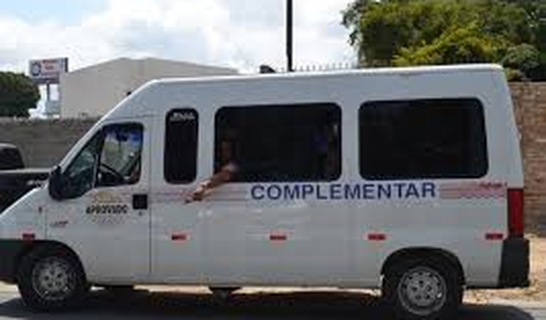 Passageiros de van são assaltados em Arapiraca