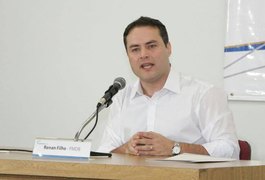 Governador Renan Filho diz que vai tentar antecipar 13º salário