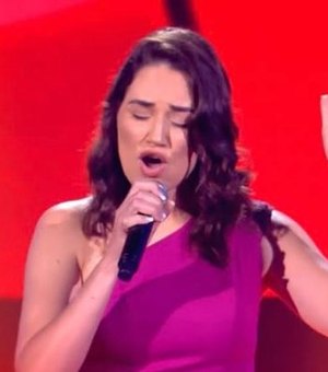 Paraibana, vocalista da Banda Limão com Mel impressiona jurados do The Voice Brasil